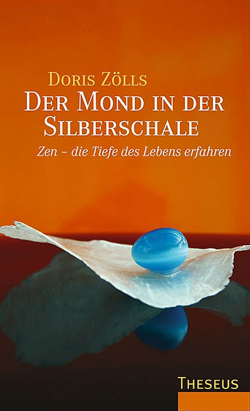 Der Mond in der Silberschale