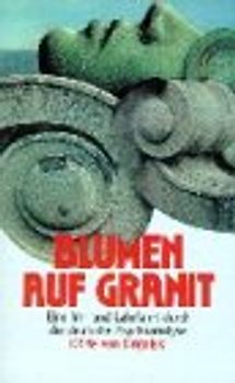 Blumen auf Granit