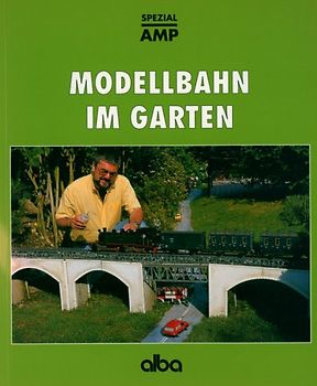 Modellbahn im Garten