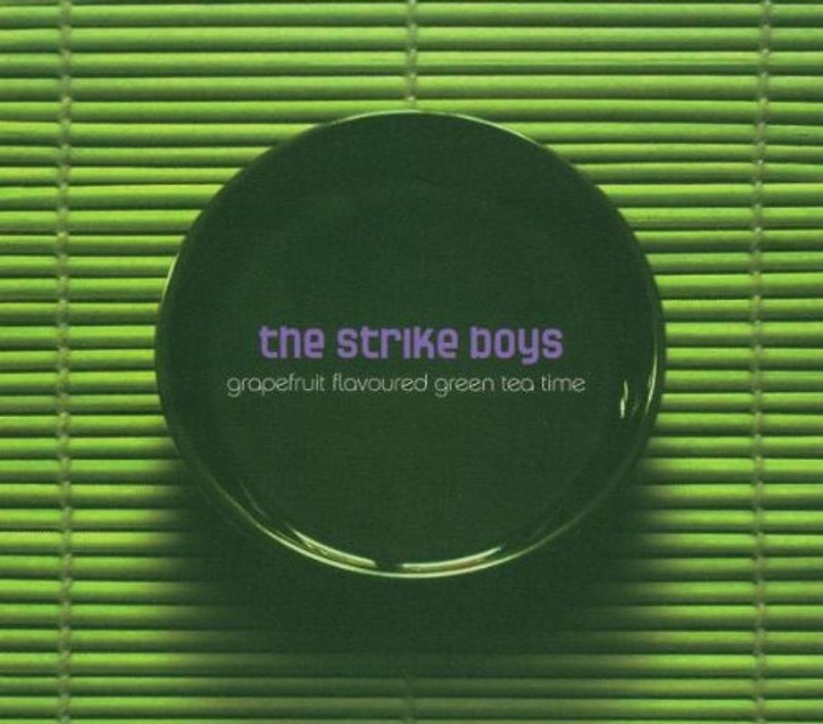 the Strike Boys - Grapefruit Flavoured Green Tea