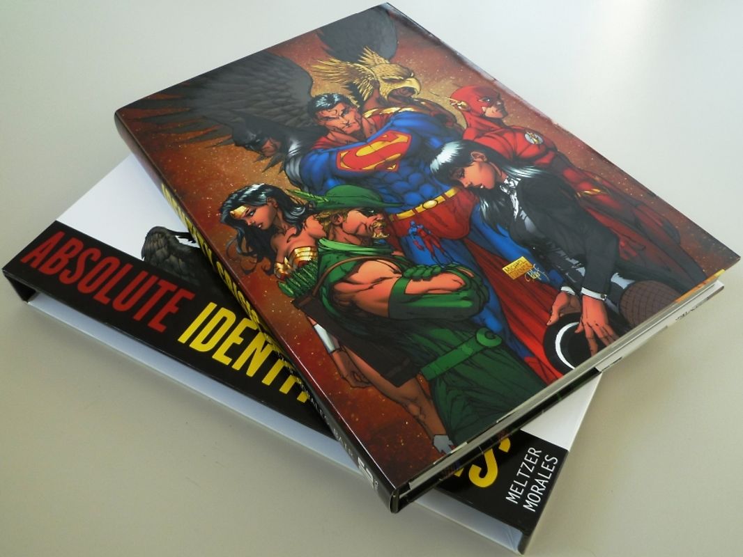 Identity Crisis Absolute Edition