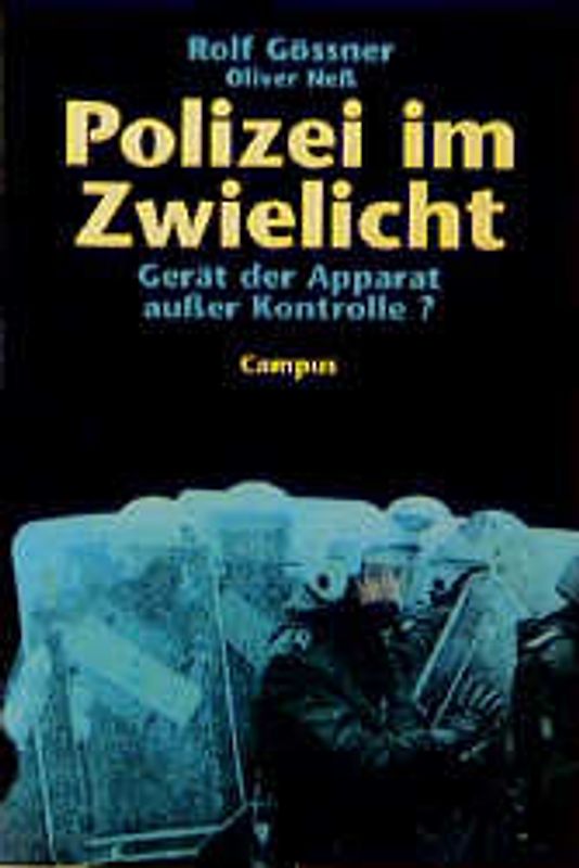 Polizei im Zwielicht