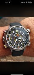Image client pour Samsung Galaxy Watch Ultra (2025) 47 mm Boîtier en titane couleur bleu titane avec bracelet Sport Extrême bleu [Wi-Fi + Cellulaire]