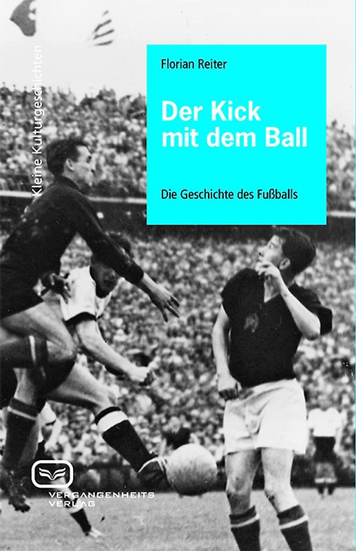 Der Kick mit dem Ball