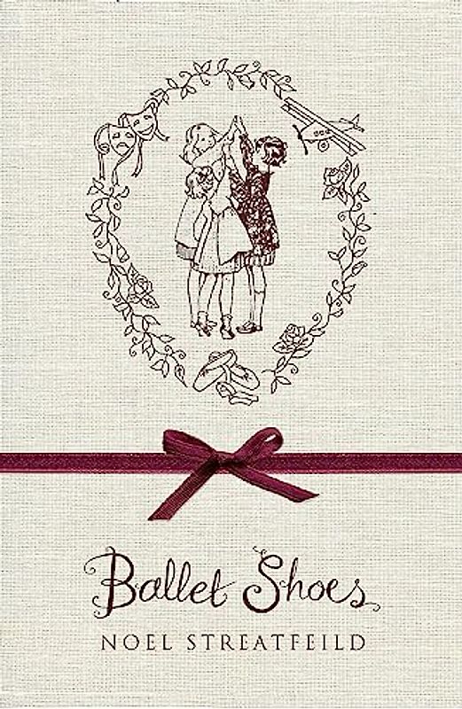 Ballet Shoes - Streatfeild, Noel