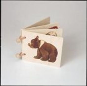 Holz- Bilderbuch. Kalb / Bär - Sara Ball