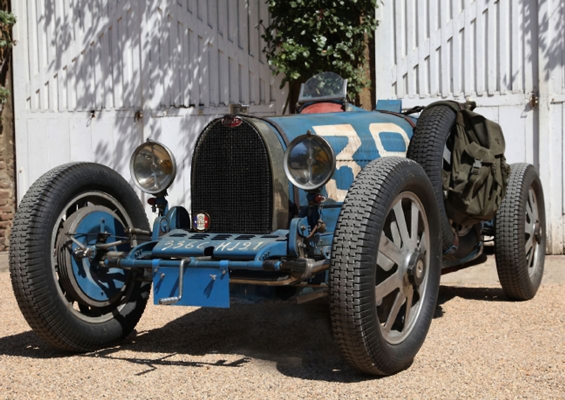 Bugatti Classics (Posterbuch DIN A3 quer)