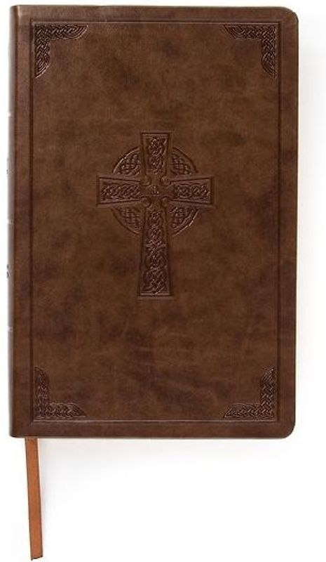 CSB Large Print Personal Size Reference Bible, Brown Celtic Cross Leathertouch, Indexed