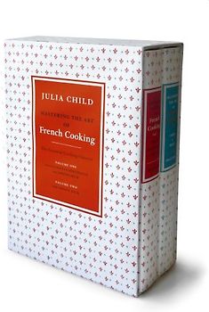 Mastering the Art of French Cooking Boxed Set: Volumes 1 and 2 - Julia Child