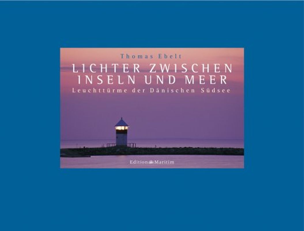 Lichter zwischen Inseln und Meer