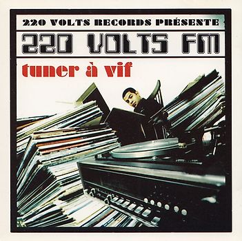 Various - 220 Volts FM: Tuner a Vif [Import]