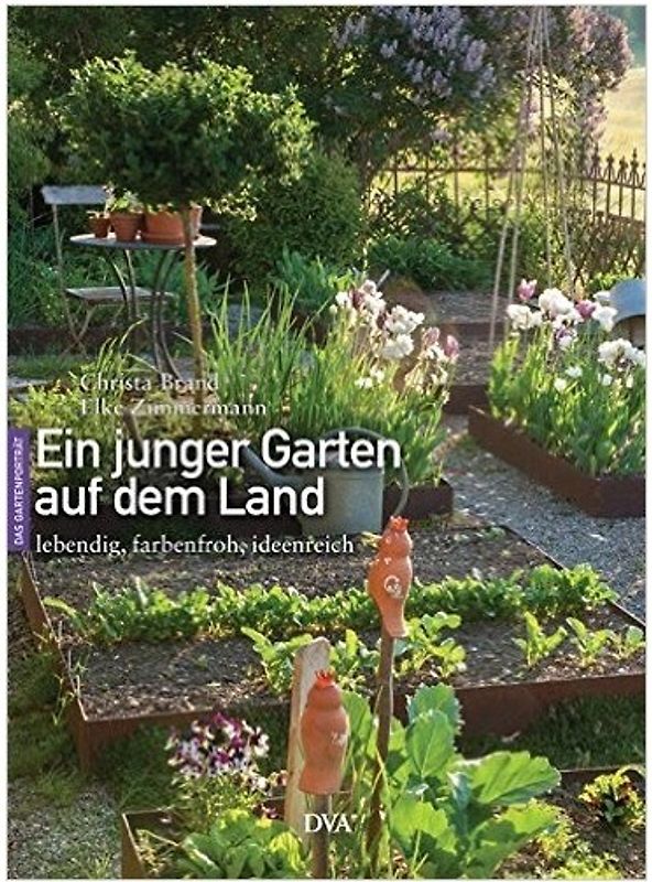 Ein junger Garten auf dem Land