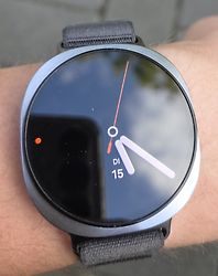 Image client pour Samsung Galaxy Watch8 44 mm Boîtier aluminium graphite sur Confort S/M graphite [Wi-Fi]