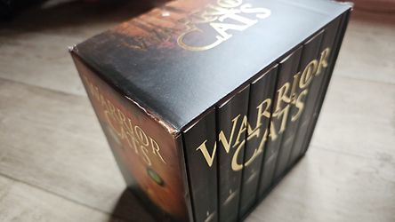 Kundenbild für Warrior Cats. Staffel I, Band 1-6 plus exklusives Short Adventure »Wolkensterns Reise«. I, Band 1-6 mit exklusivem Short-Adventure