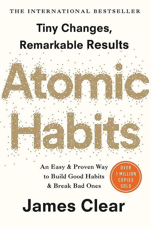 Atomic Habits - James Clear [Paperback]