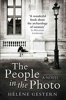 People in the Photo (Mi primera biblioteca)