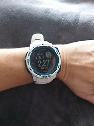Image client pour Garmin Instinct Solar 45 mm blanc et bracelet en silicone blanc [Surf Edition]