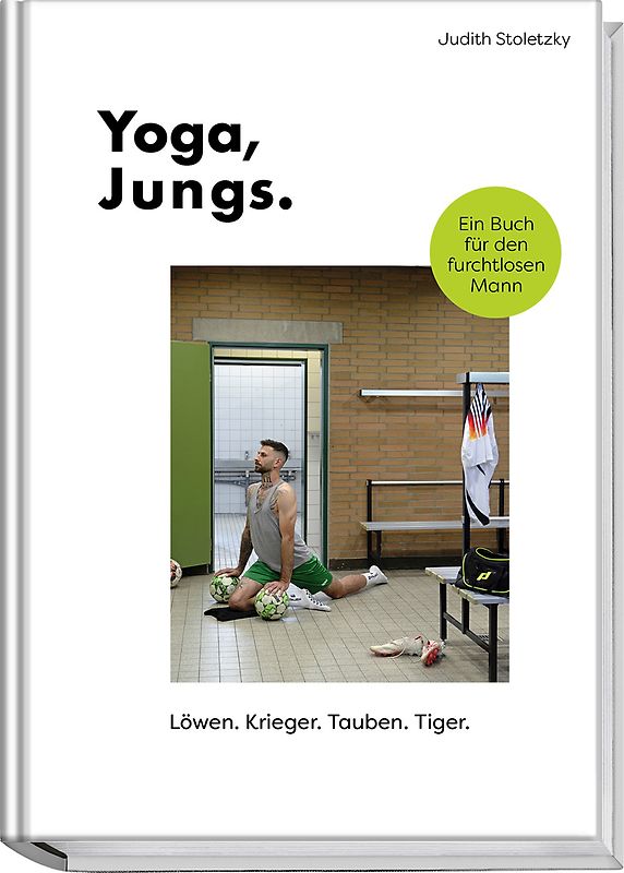 Mann macht Yoga