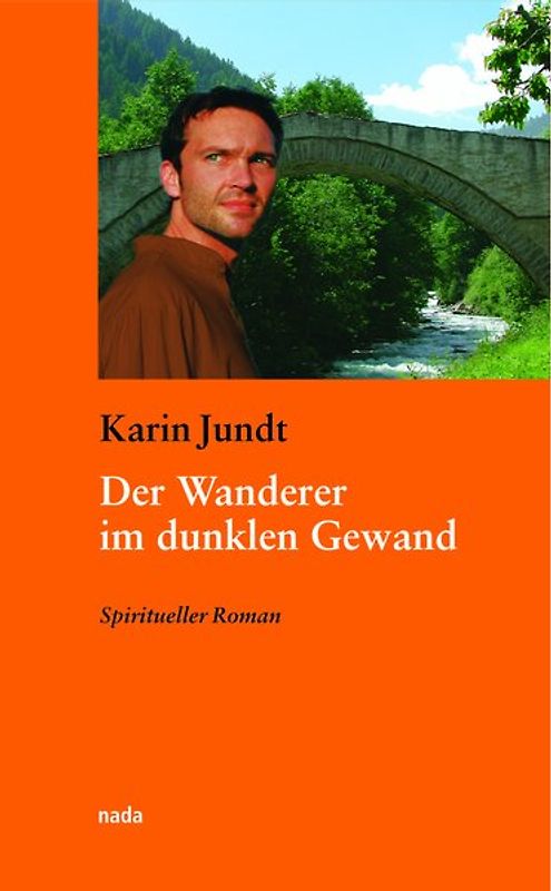 Der Wanderer im dunklen Gewand