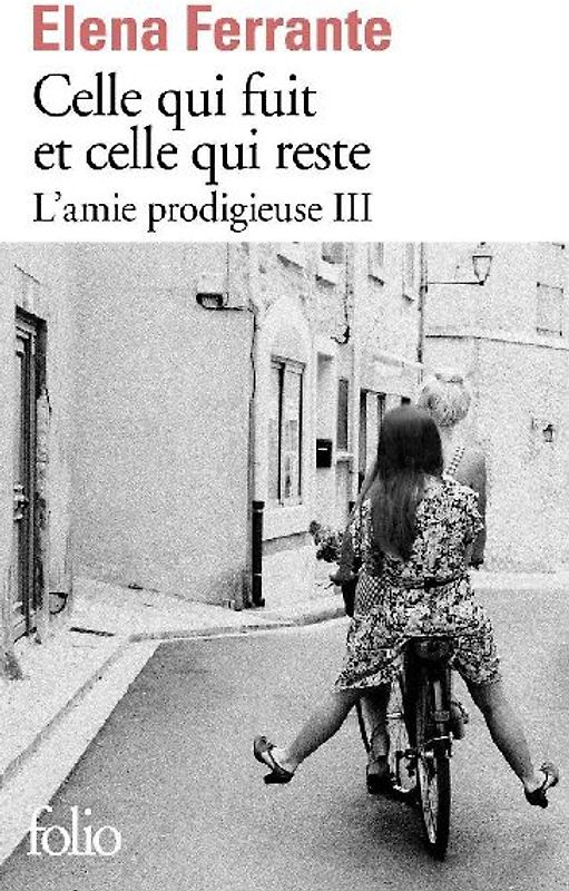 Celle qui fuit et celle qui reste